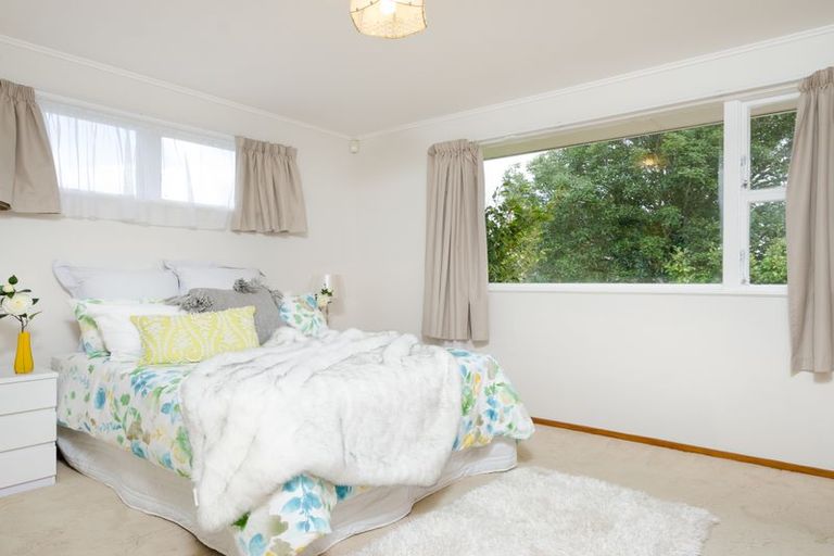 Photo of property in 26 Waitaki Street, Henderson, Auckland, 0612