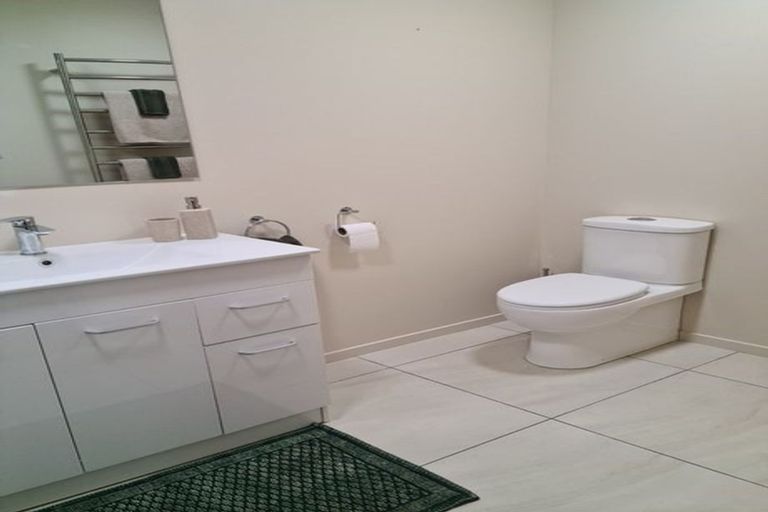 Photo of property in 9 Kaikoura Street, Maupuia, Wellington, 6022