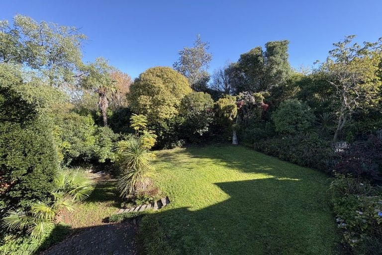 Photo of property in 56 Muritai Crescent, Havelock North, 4130