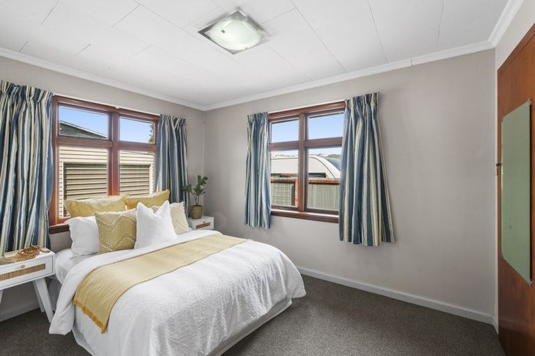 Photo of property in 112 Smith Street, Woolston, Christchurch, 8062