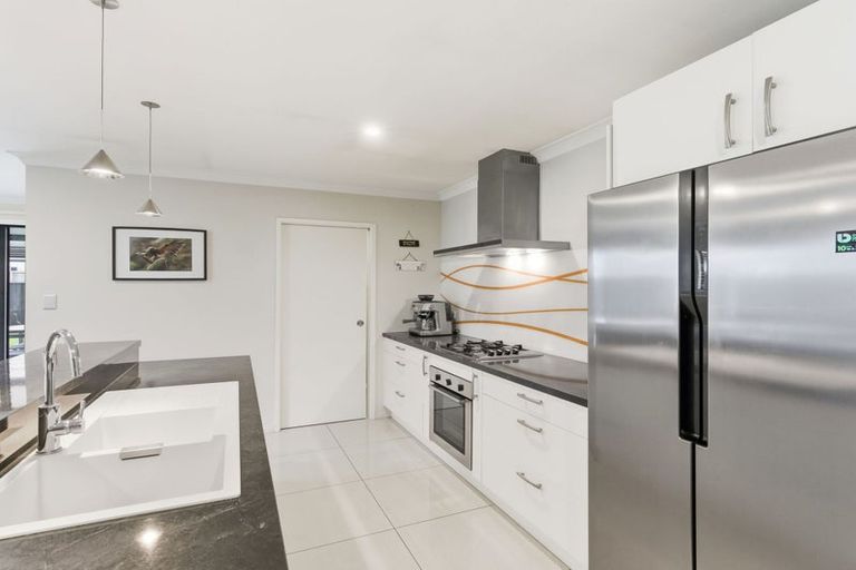 Photo of property in 40 Parklea Avenue, Halswell, Christchurch, 8025