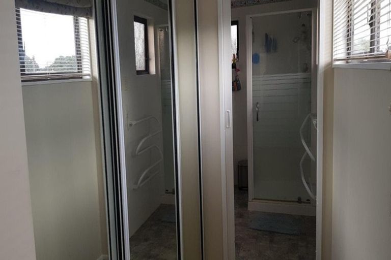 Photo of property in 17 Fuller Grove, Woburn, Lower Hutt, 5010