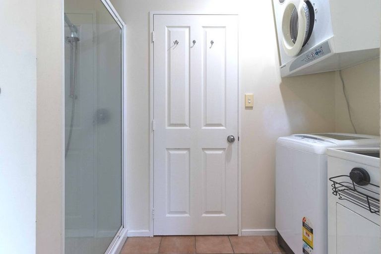 Photo of property in 22 Chesterfield Place, Rototuna, Hamilton, 3210