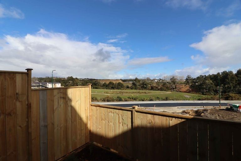 Photo of property in 43 Rana Road, Flat Bush, Auckland, 2019