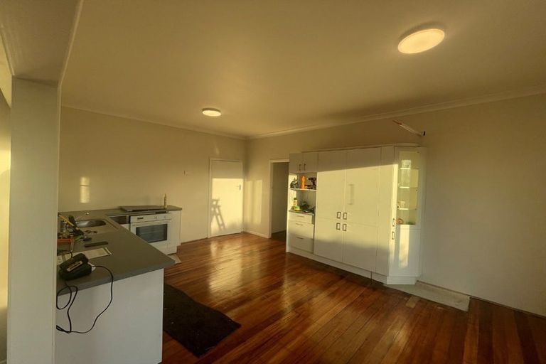 Photo of property in 29 Kahikatea Street, Inglewood, 4330