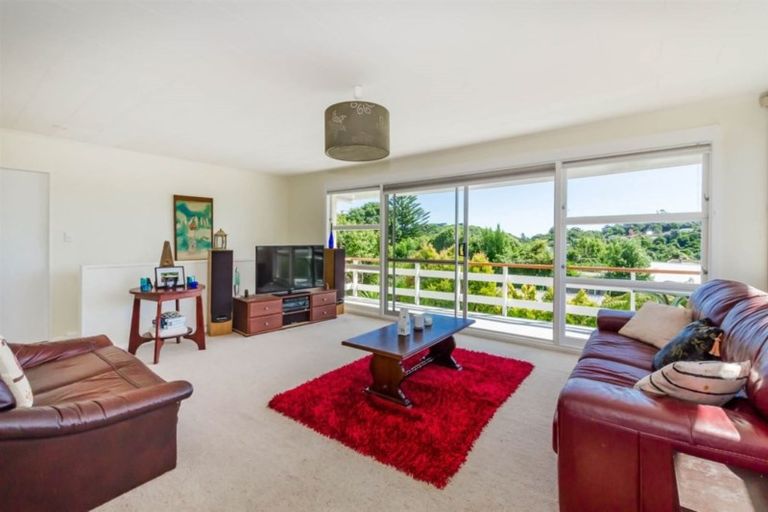 Photo of property in 5 Riwai Street, Paraparaumu, 5032