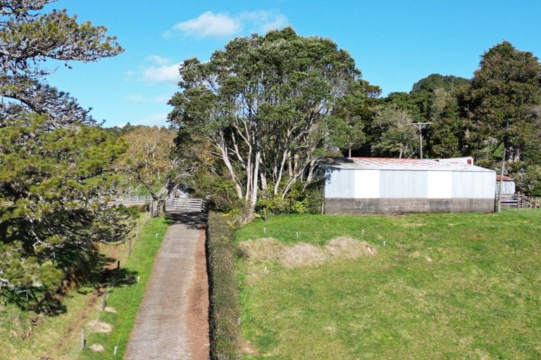 Photo of property in 868 Upland Road, Egmont Village, New Plymouth, 4372