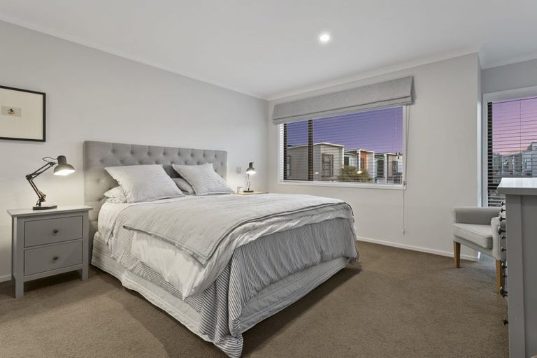 Photo of property in 23 Ian Morrison Road, Hobsonville, Auckland, 0616