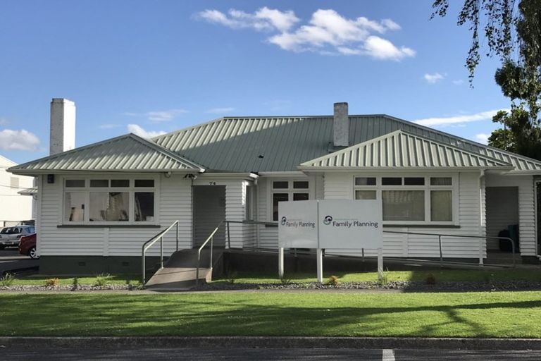 Photo of property in 74 Tenth Avenue, Tauranga, 3110