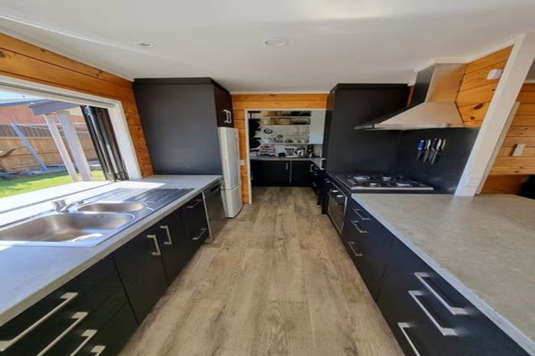 Photo of property in 11 Somerville Lane, Brightwater, 7022