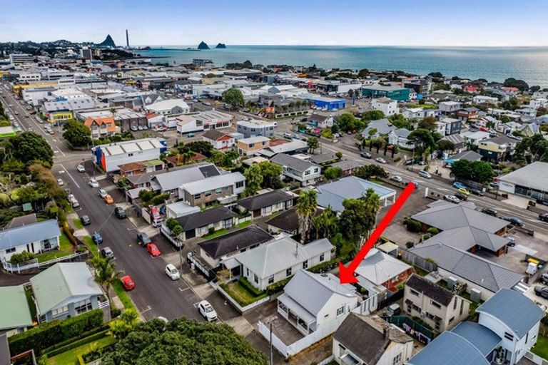 Photo of property in 251a Courtenay Street, Strandon, New Plymouth, 4312