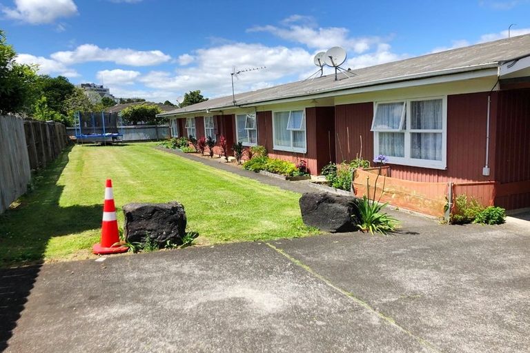 Photo of property in 1/7 Thompson Street, Mangere East, Auckland, 2024