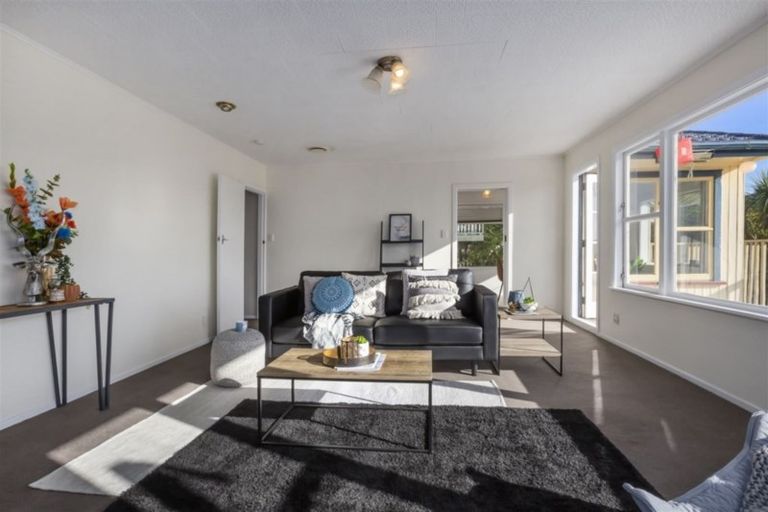 Photo of property in 40 Ernest Street, Ranui, Porirua, 5024