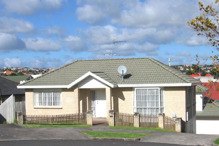 Photo of property in 1/16 Belgate Place, Somerville, Auckland, 2014