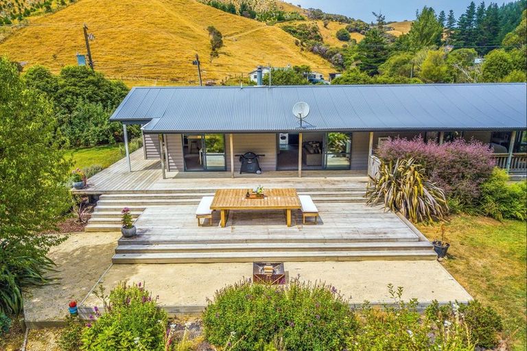 Photo of property in 101 Bulls Run Road, Moonshine Valley, Porirua, 5381