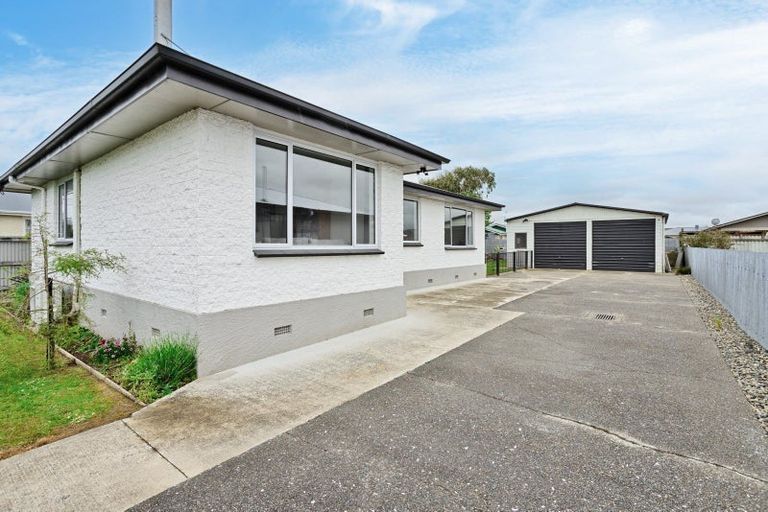 Photo of property in 220 Mcquarrie Street, Kingswell, Invercargill, 9812