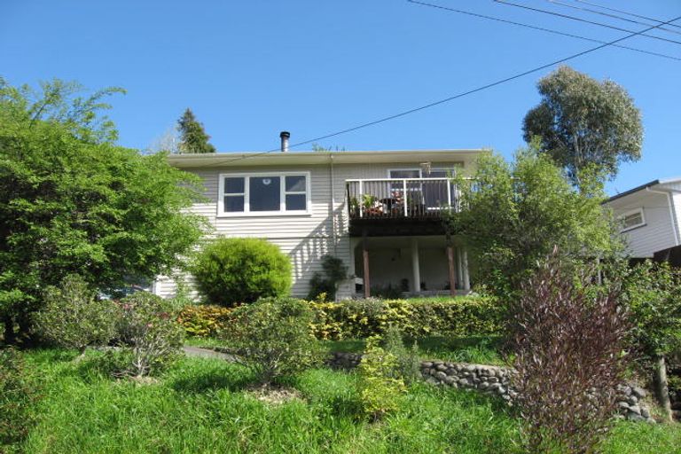 Photo of property in 22 Thompson Terrace, Toi Toi, Nelson, 7010