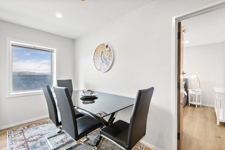 Photo of property in Matai Moana, 3/178 Oriental Parade, Oriental Bay, Wellington, 6011