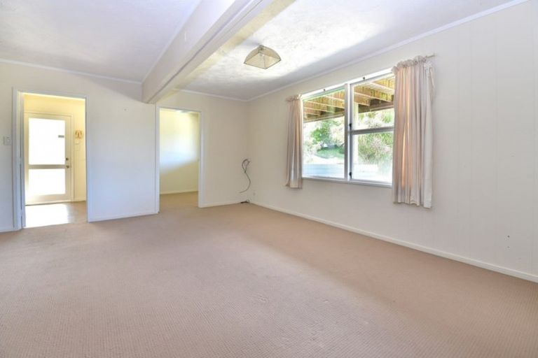 Photo of property in 32 Swann Beach Road, Stanmore Bay, Whangaparaoa, 0932