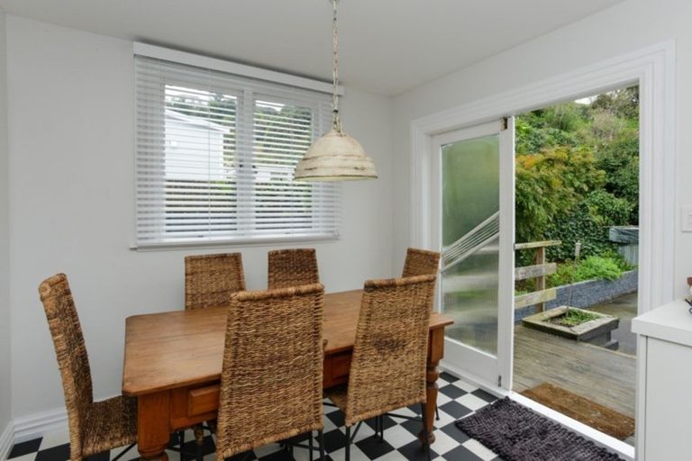 Photo of property in 3 Paradise Road, Napier South, Napier, 4110