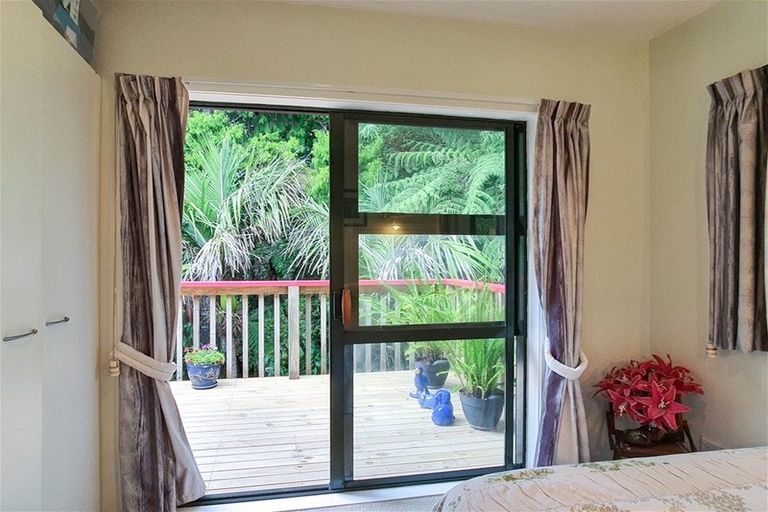 Photo of property in 98 Te Haumi Drive, Paihia, 0200