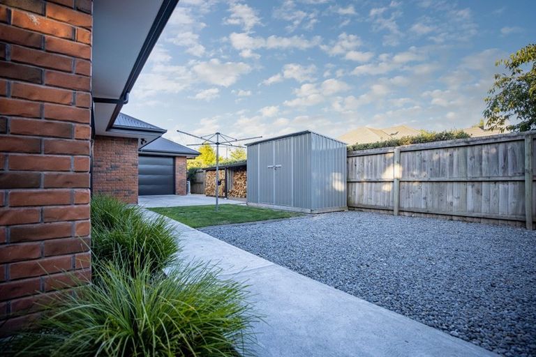 Photo of property in 11 Heathridge Place, Lincoln, 7608