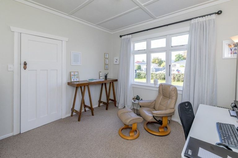 Photo of property in 4 Reeve Street, Levin, 5510