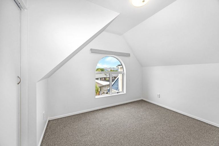 Photo of property in 3/102 Wainui Street, Riccarton, Christchurch, 8041