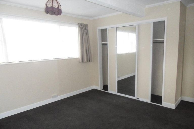 Photo of property in 195 Knights Road, Hutt Central, Lower Hutt, 5011