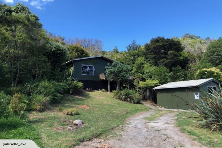 Photo of property in 30 Ngahere Terrace, Opoutere, Whangamata, 3691