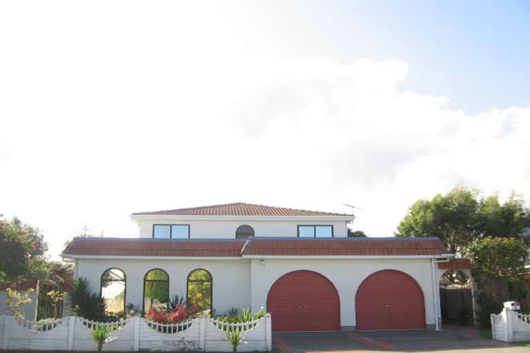 Photo of property in 29 De Menech Grove, Avalon, Lower Hutt, 5011