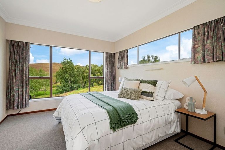 Photo of property in 61 Maungakaramea Road, Puwera, Whangarei, 0178