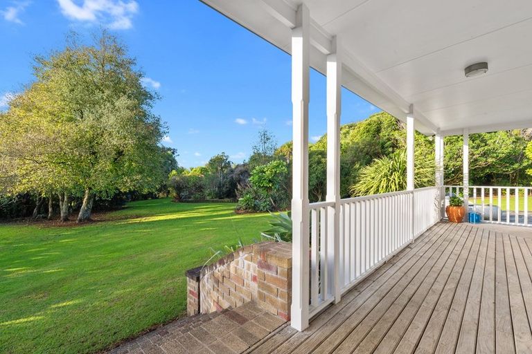 Photo of property in 137 Shelly Beach Road, Shelly Beach, Helensville, 0874