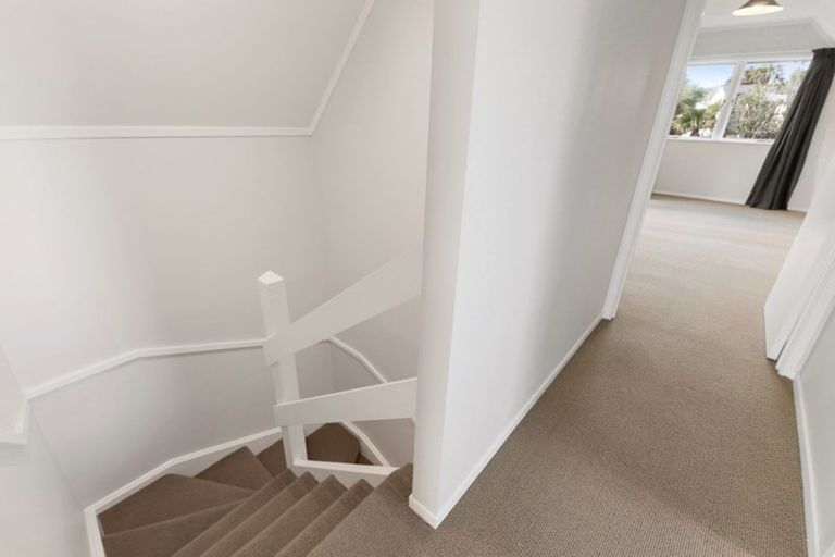 Photo of property in 106 Hyde Avenue, Richmond Heights, Taupo, 3330