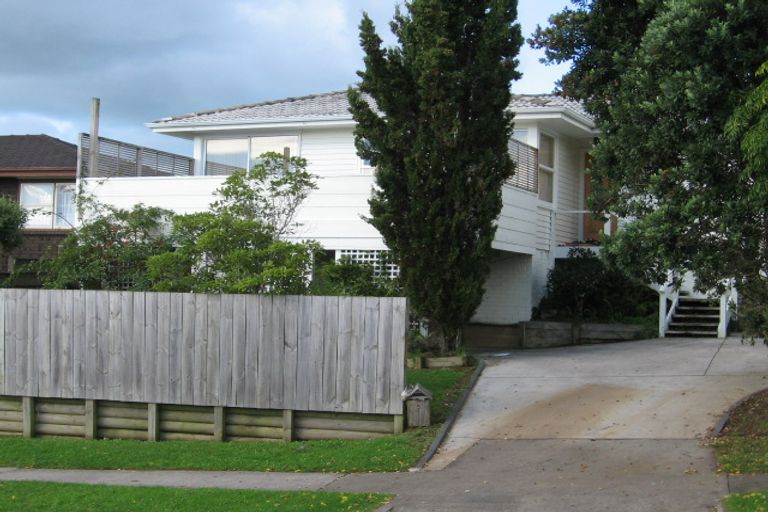 Photo of property in 5 Wycherley Drive, Bucklands Beach, Auckland, 2014