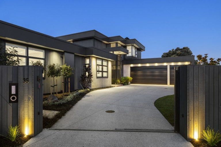 Photo of property in 35 Cooneys Drive, Matua, Tauranga, 3110