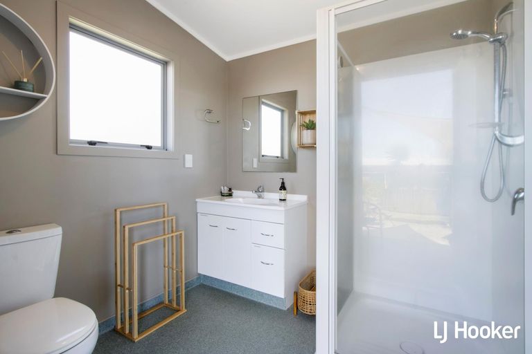 Photo of property in 8 Tohora View, Waihi Beach, 3611