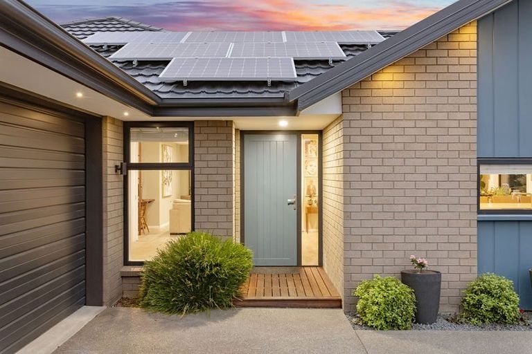 Photo of property in 10 Peregrine Crescent, Rolleston, 7615