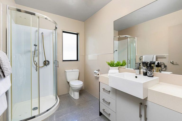 Photo of property in 47 Aberley Road, Schnapper Rock, Auckland, 0632