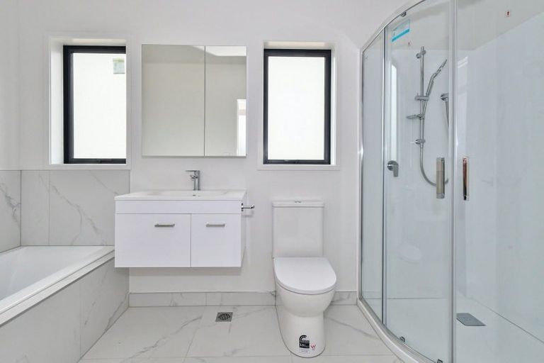 Photo of property in 4 Kaitiaki Drive, Clarks Beach, 2122