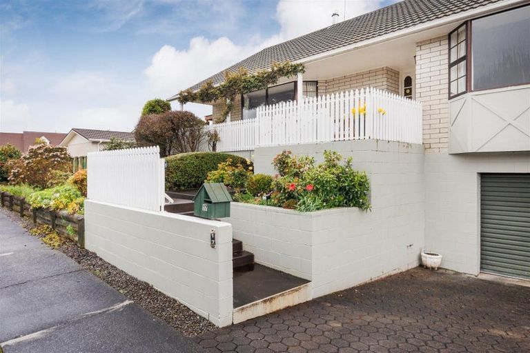 Photo of property in 17 Tennent Court, Marton, 4710