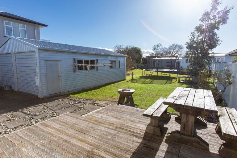 Photo of property in 45 Christian Street, Dannevirke, 4930