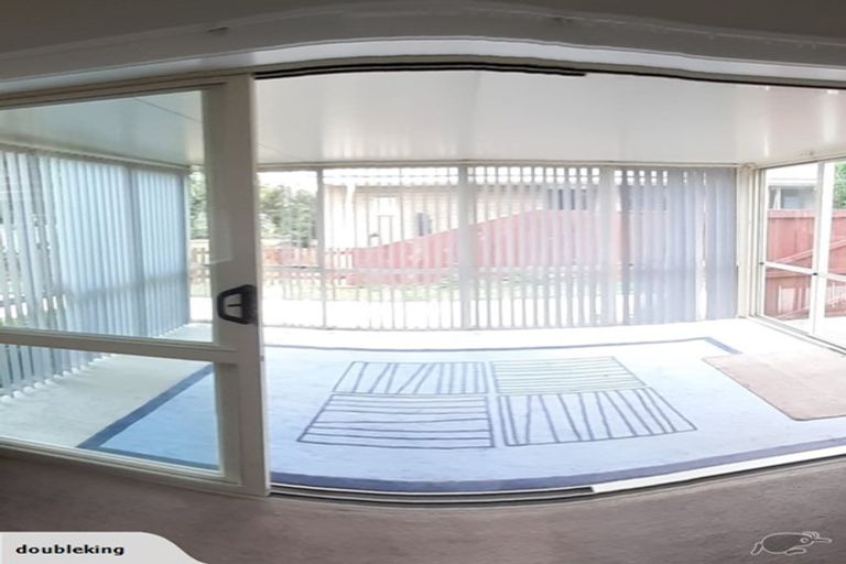 Photo of property in 16 Ashbourne Street, Burnside, Christchurch, 8053