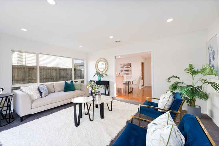 Photo of property in 7 Merlot Way, Te Atatu South, Auckland, 0610