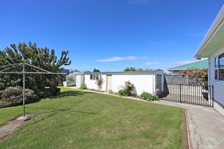 Photo of property in 19 Lismore Street, Oamaru North, Oamaru, 9400