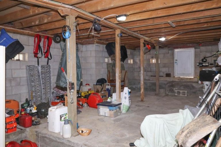 Photo of property in 168 Thames Coast Sh25 Road, Whakatete Bay, Thames, 3575