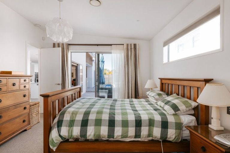 Photo of property in 15 Maria Tini Drive, Papamoa Beach, Papamoa, 3118