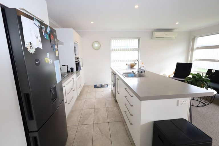 Photo of property in 8 Blanche Road, Papamoa Beach, Papamoa, 3118