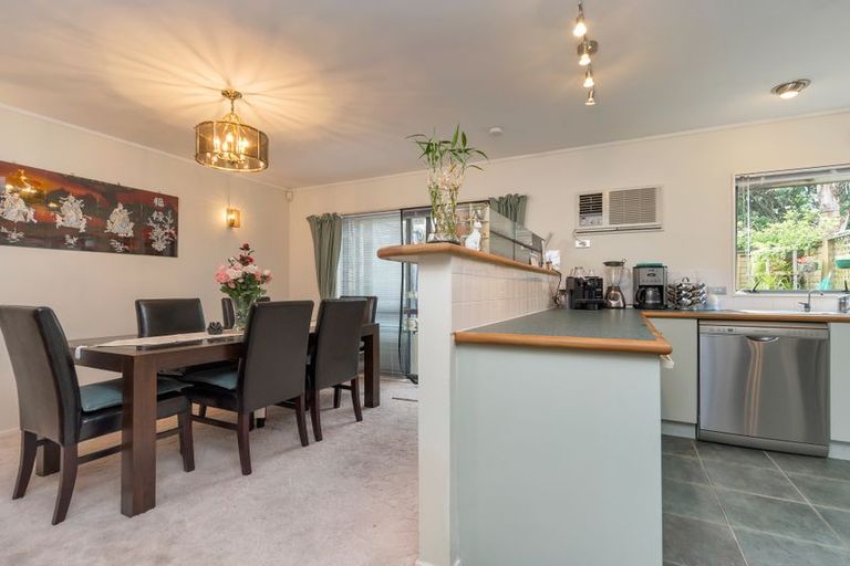 Photo of property in 4b Aramoana Avenue, Devonport, Auckland, 0624