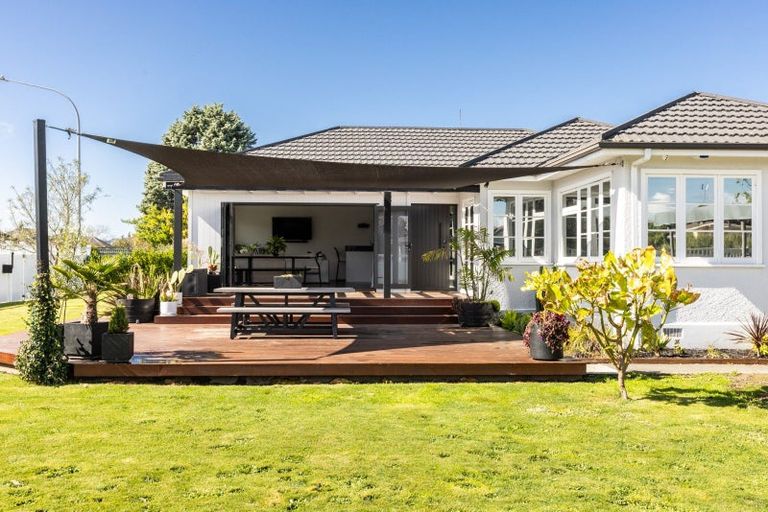 Photo of property in 709 Grove Road, Mayfair, Hastings, 4122